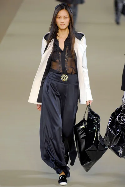 Look 23